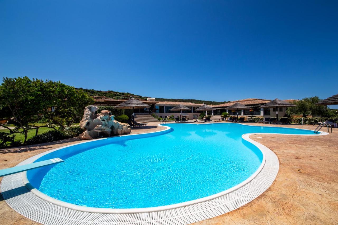 Hotel Costa Caddu San Teodoro  Exterior foto